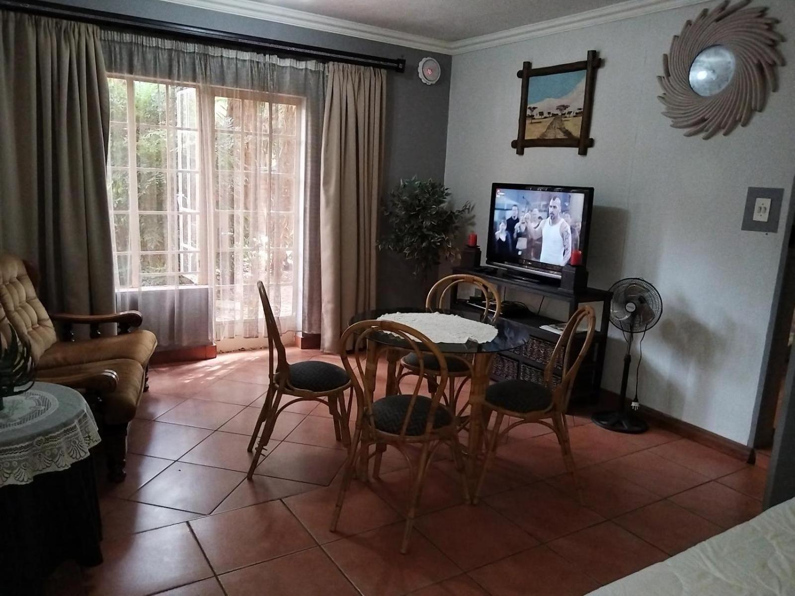 Suikerbosrant Sleep And Go Bed & Breakfast Pretoria Exterior photo